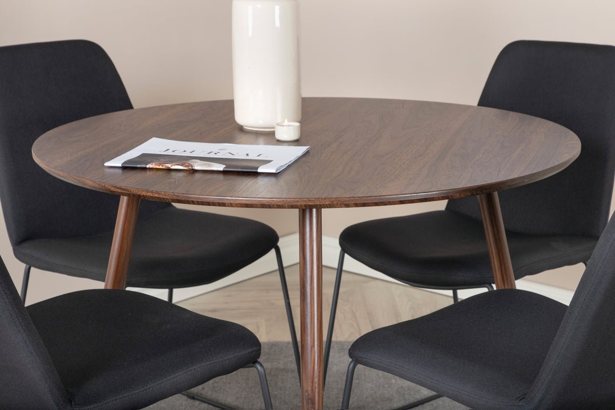 Esstisch Murry - fügt sich harmonisch in verschiedene Einrichtungsstile ein