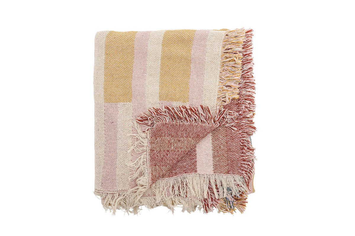 Tagesdecke Boni – Grafisches Muster in Rosétönen