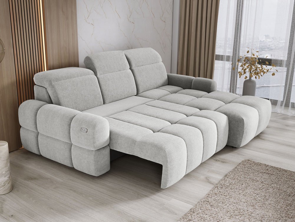 Designer Sofa Arosa L mit elektrischer Schlaffunktion in Bouclé
