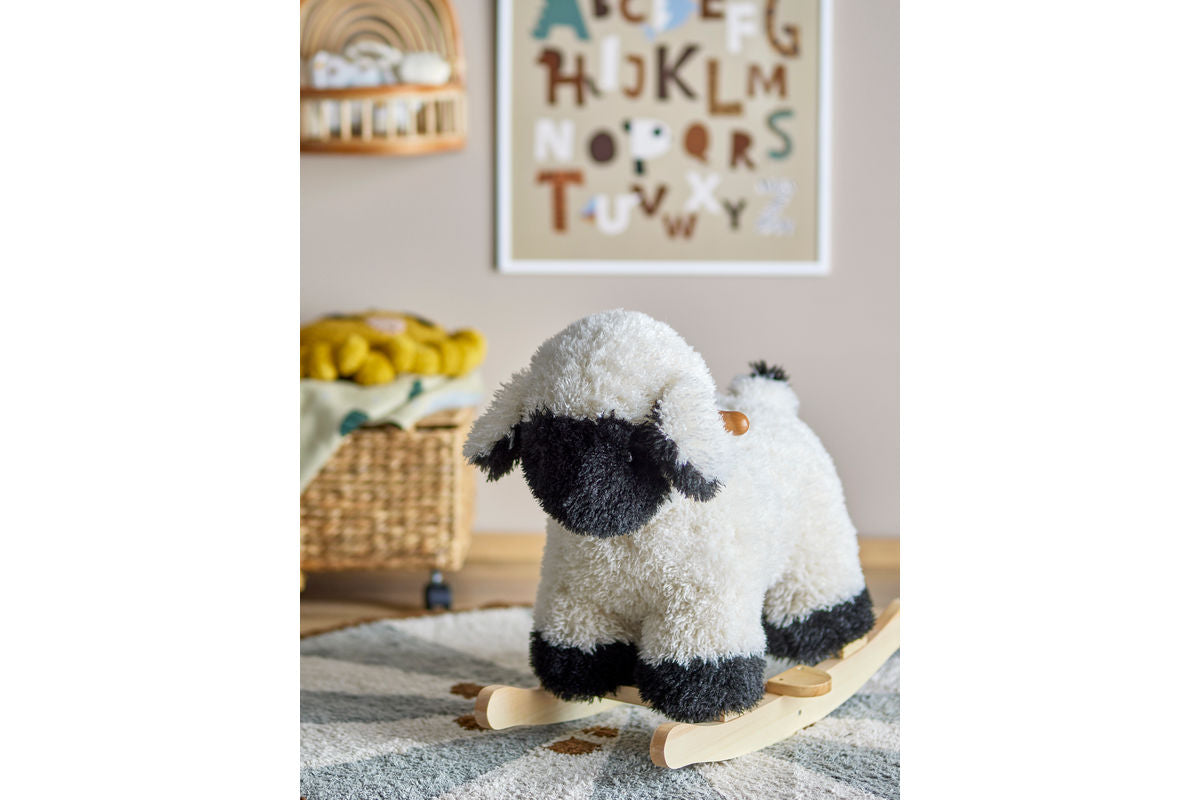 Schaukelspielzeug Molly – weiches Schaukelschaf aus Holz & Stoff für Kinder