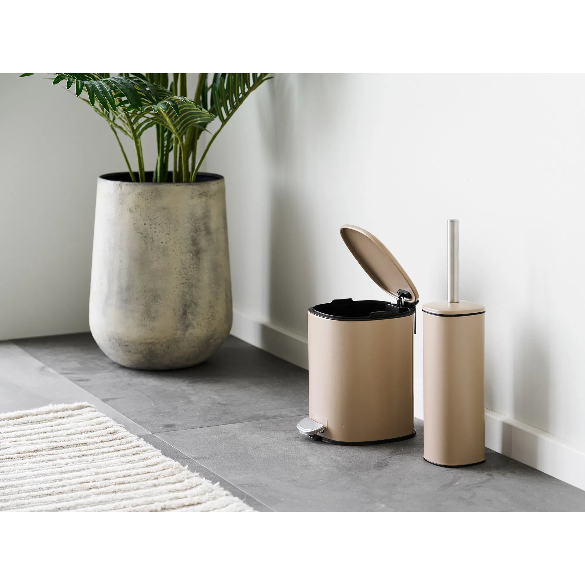 Vase Narvella - aus Metall in antiker Beigeoptik (2er Set)