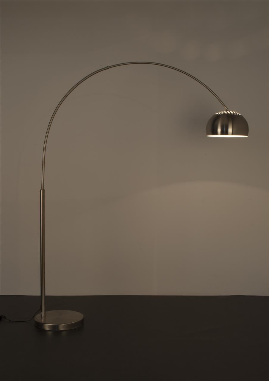 Stehlampe Metal Bow – aus Eisen in Silber