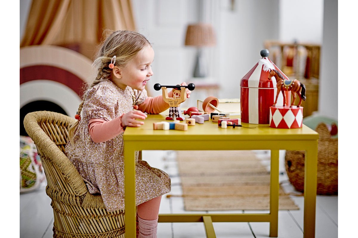 Dekofigur Rafi - Zirkuspferd aus Holz für Kinderzimmer & Geburtstag