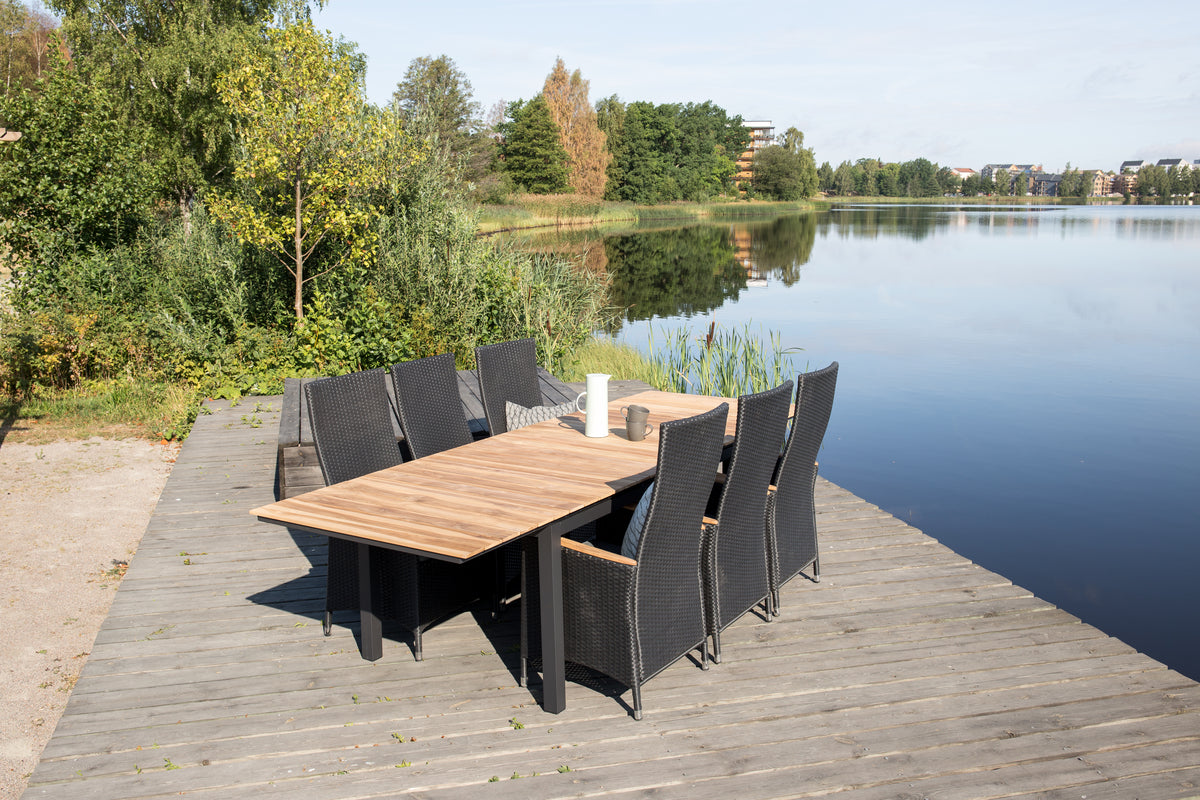Gartentisch Caimana - ein ausziehbarer Esstisch mit edler Teakholzplatte