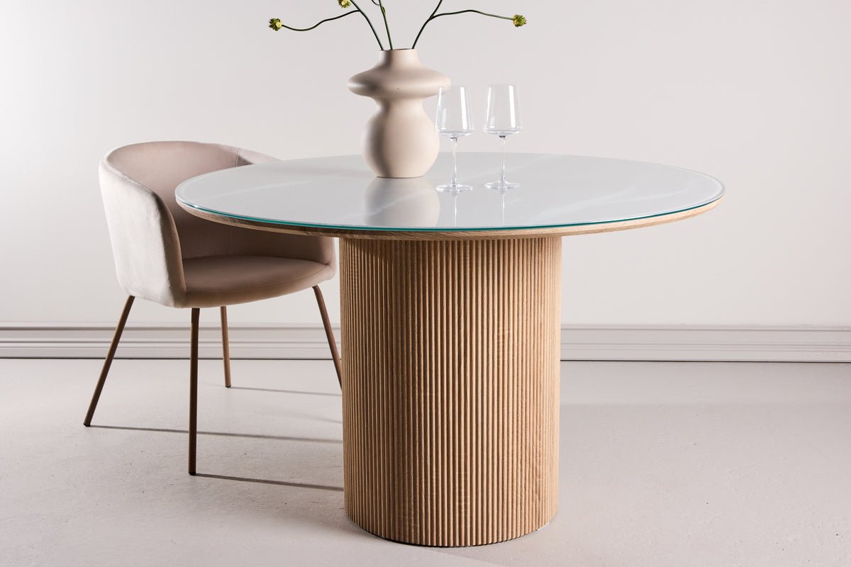 Runder Design-Esstisch Ø120 cm mit Glasplatte und geriffeltem Fuß