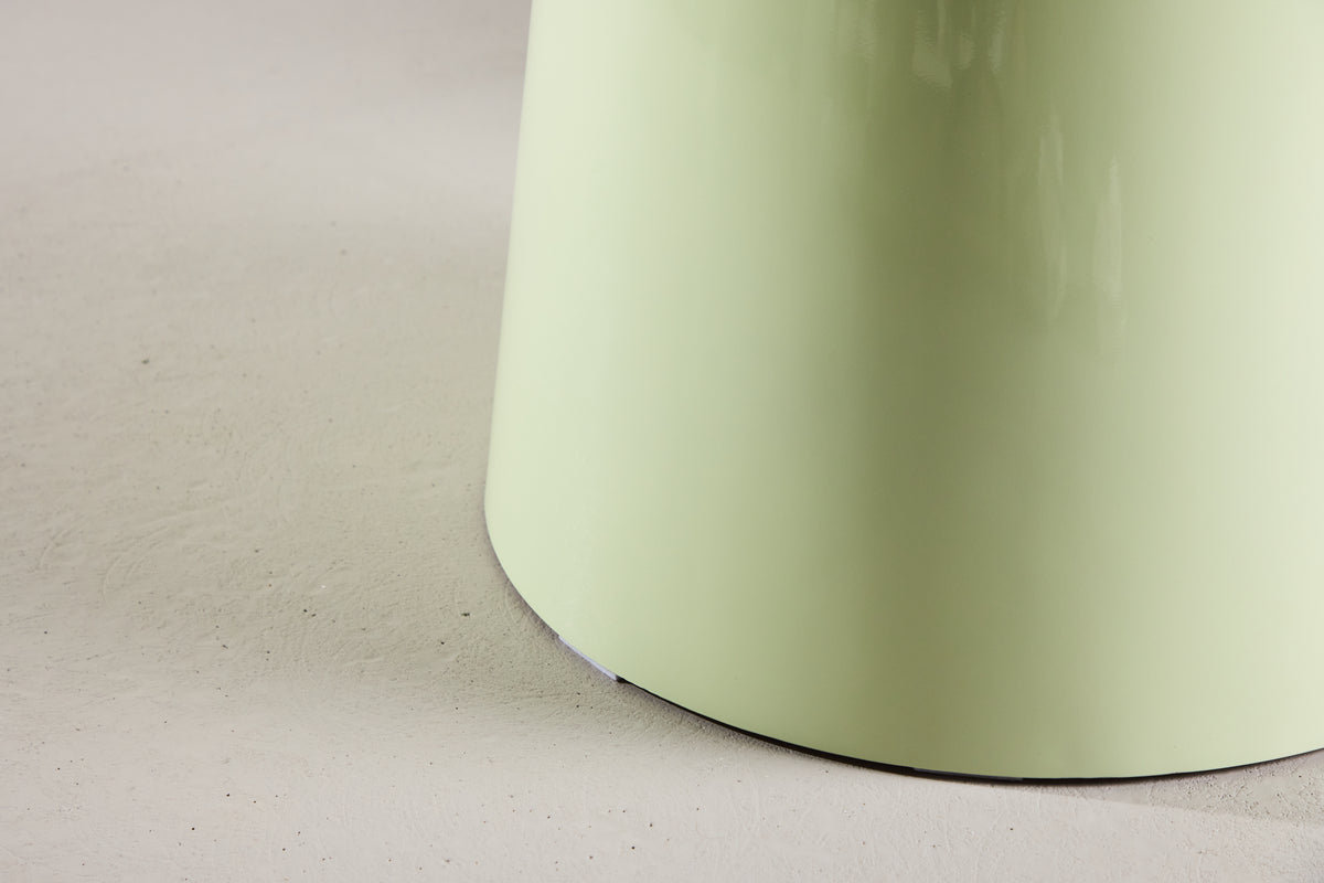 Esstisch Yarra - ein runder Esstisch im skandinavischen Stil