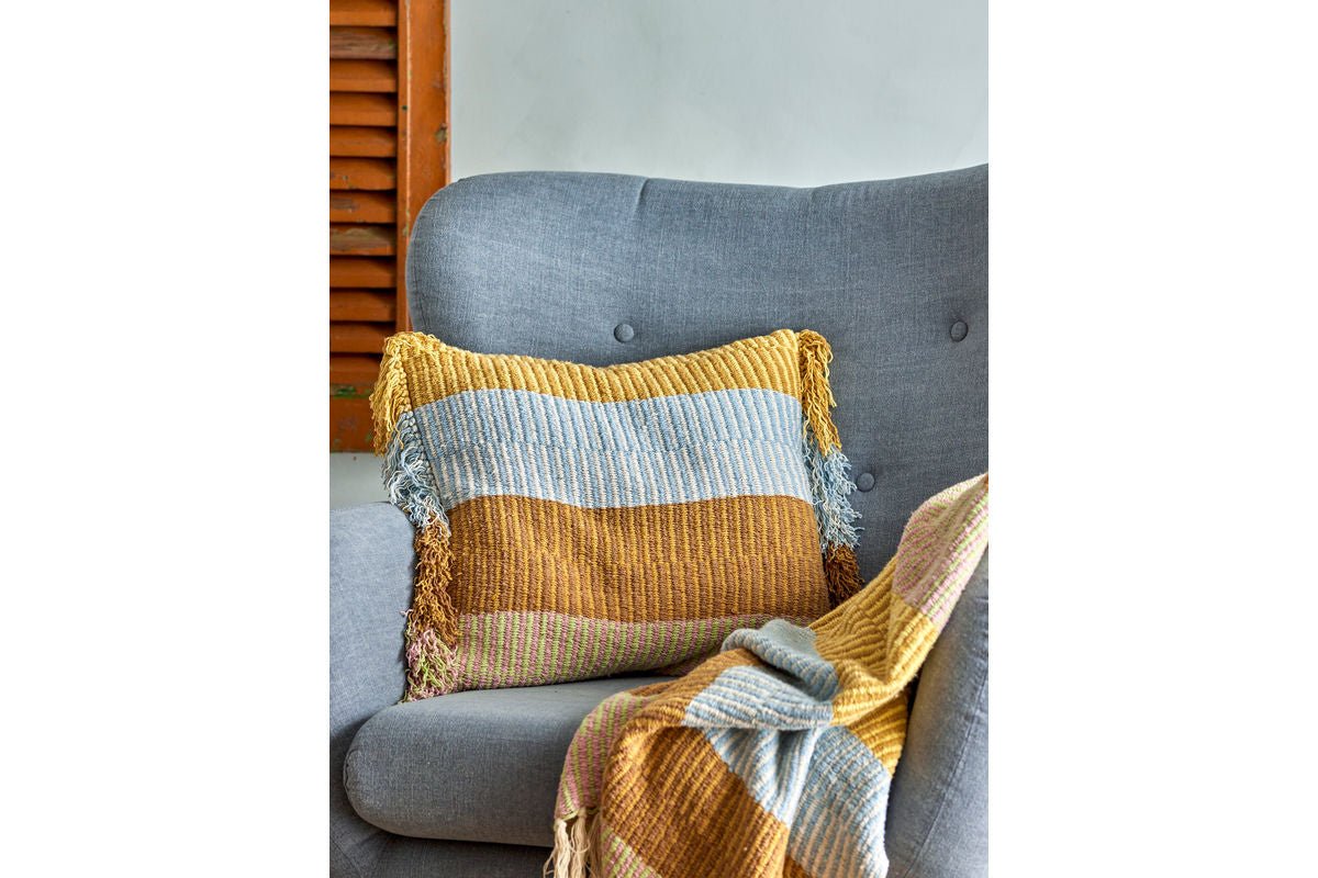 Überwurfdecke Mana – Bunt-hell, aus recycelter Baumwolle