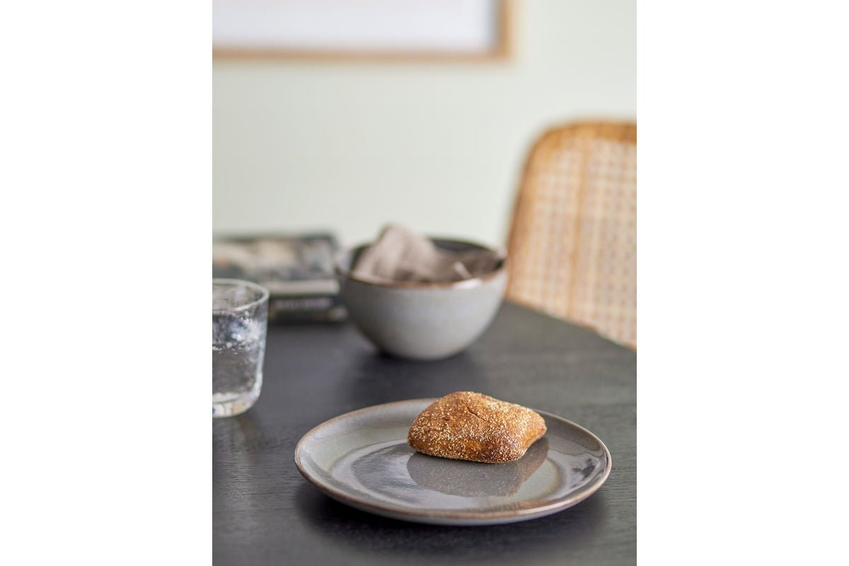 Teller Orelia – aus Steingut gefertigt