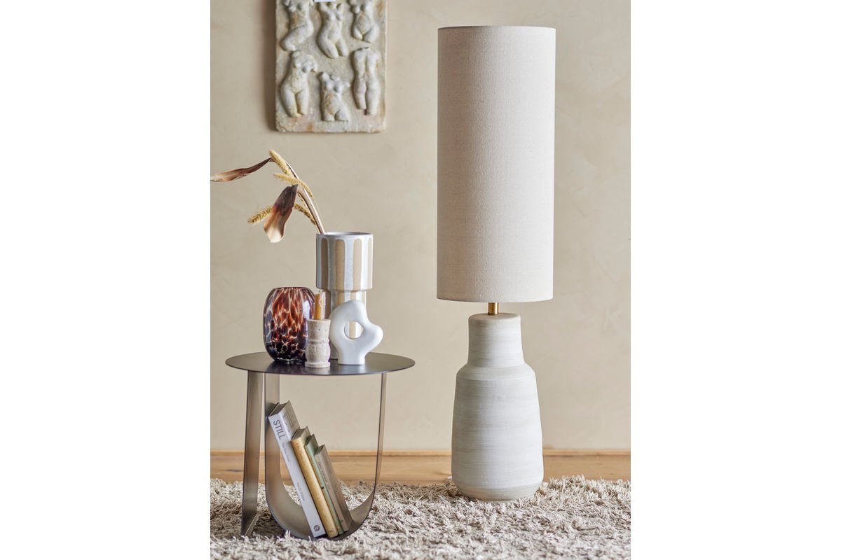 Stehlampe Tengen – Steingut mit Stoffschirm