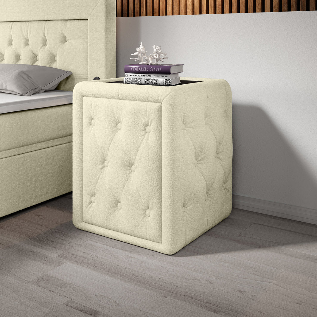 Designer Nachttisch Josy in Bouclé