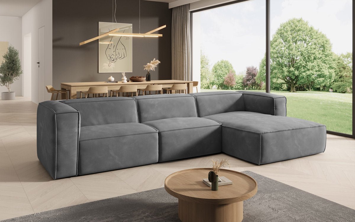 Designer Sofa Comfy in Samt