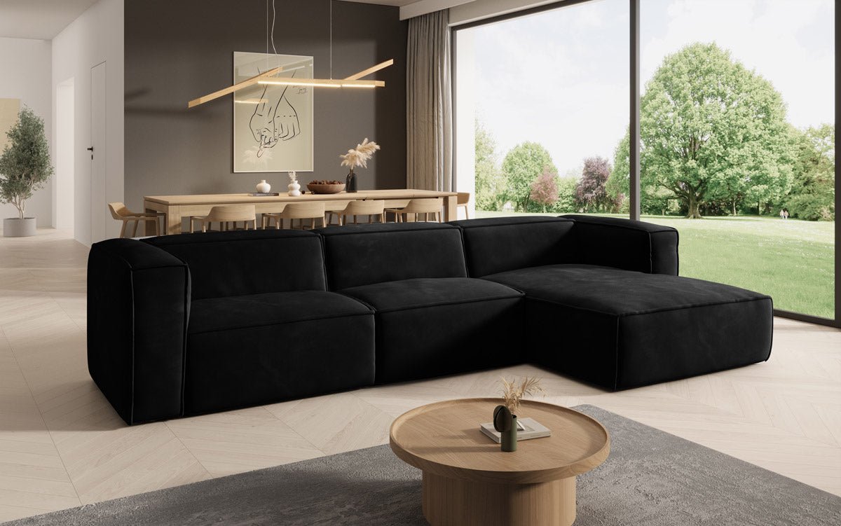 Designer Sofa Comfy in Samt