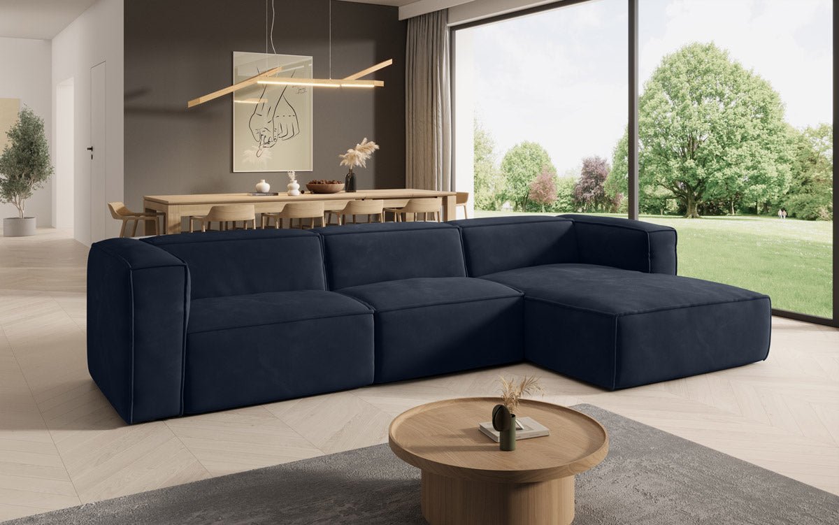 Designer Sofa Comfy in Samt