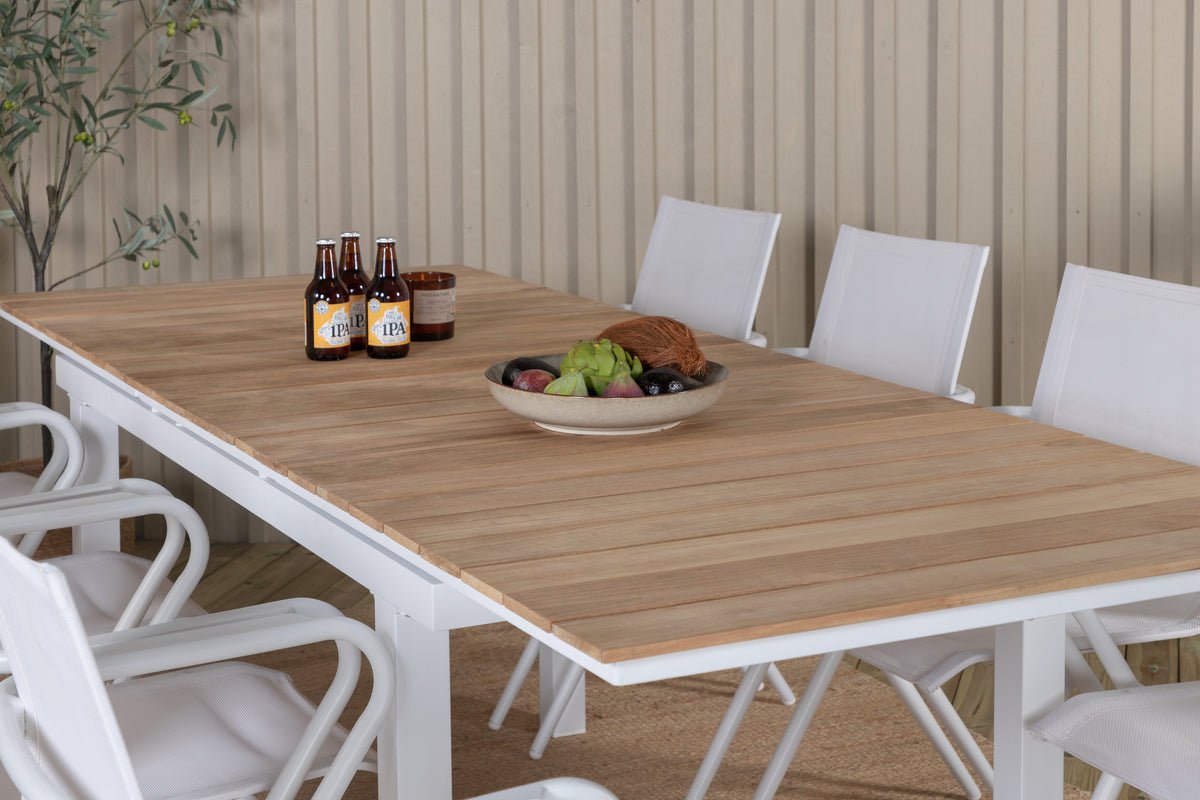 Gartentisch Caimana - ein ausziehbarer Esstisch mit edler Teakholzplatte