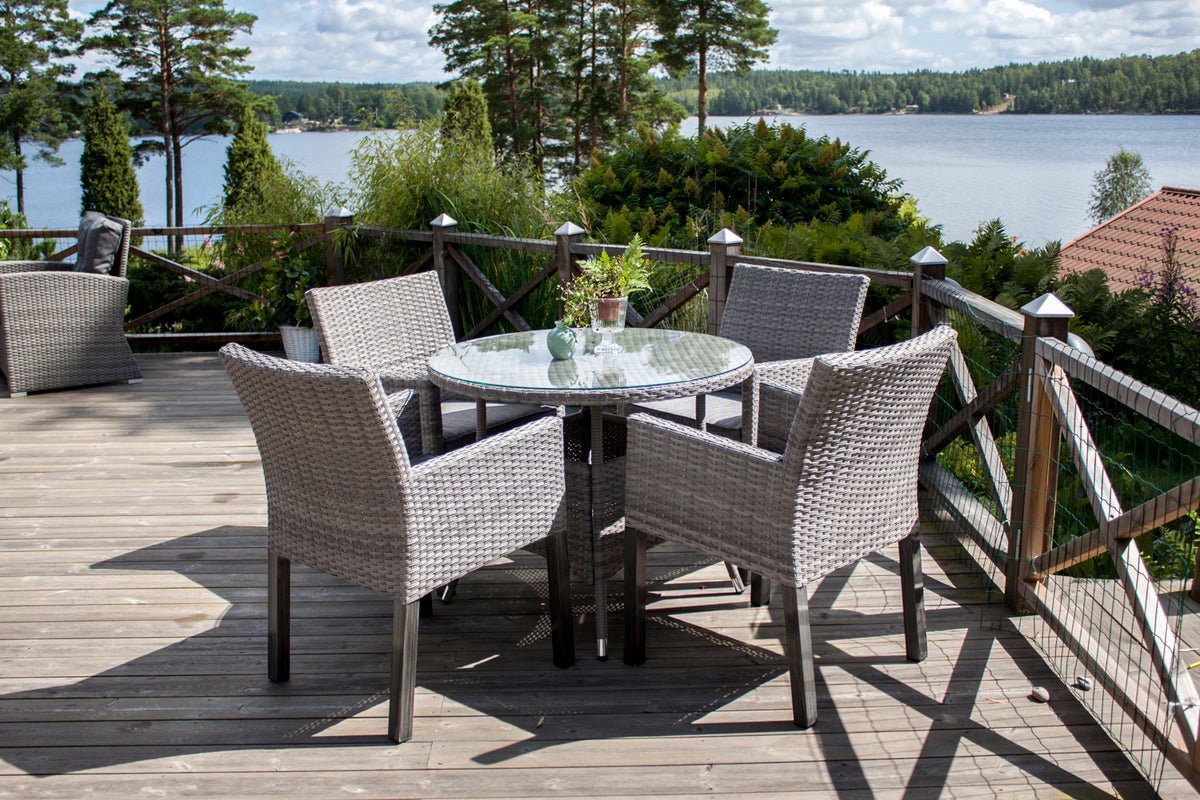 Gartentisch Eluno - das moderne Design schafft eine gemütliche Atmosphäre