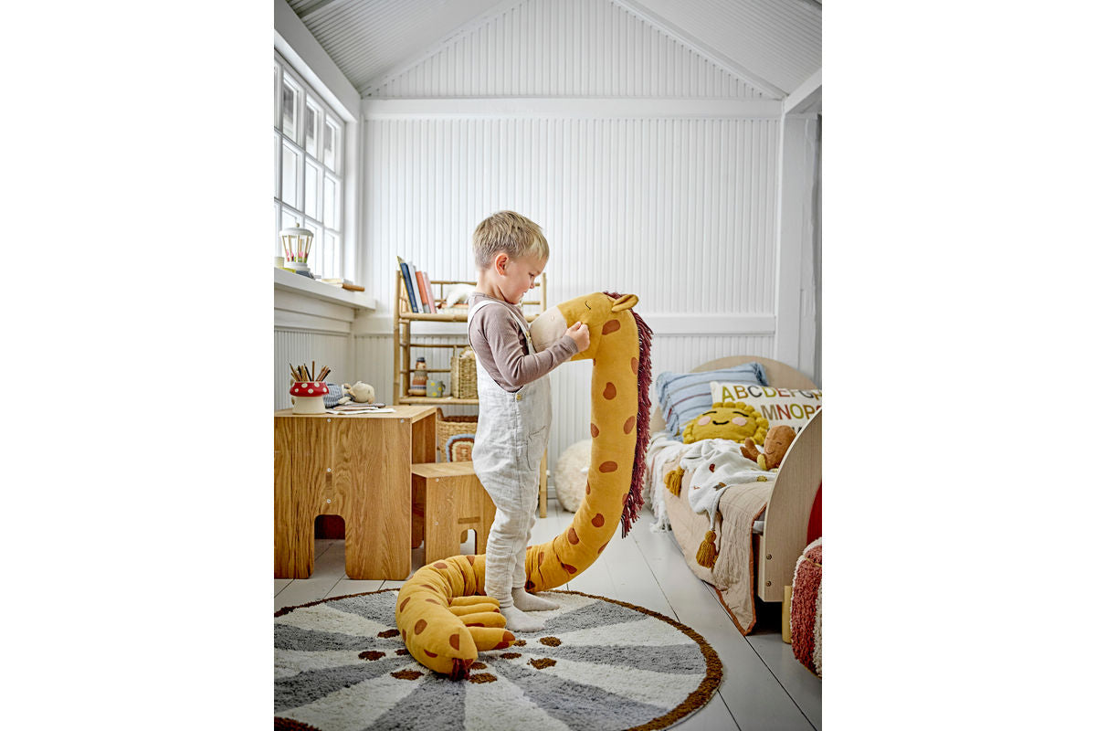 Plüschtier Finja - große Giraffe als Spiel- & Dekofigur für Kinder