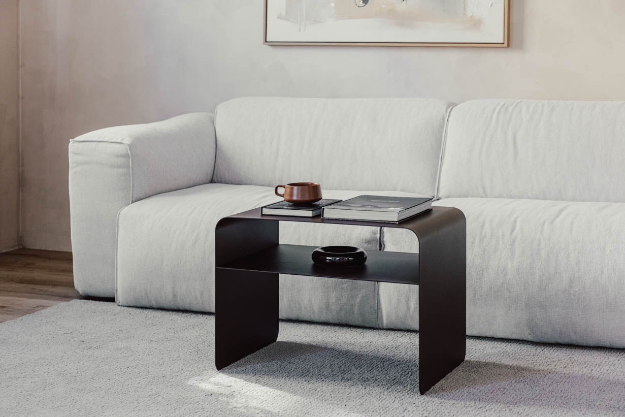 Couchtisch/Beistelltisch Cosmo – Pulverbeschichtetes Metall in modernem Design
