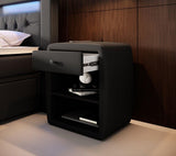Designer Nachttisch Tavira mit USB (Kunstleder) - Luxusbetten24