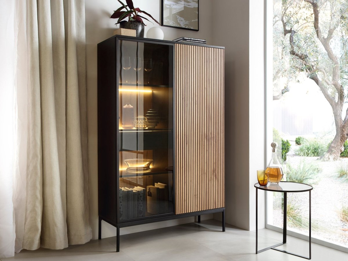 Designer Vitrine Nayra II inkl. LED