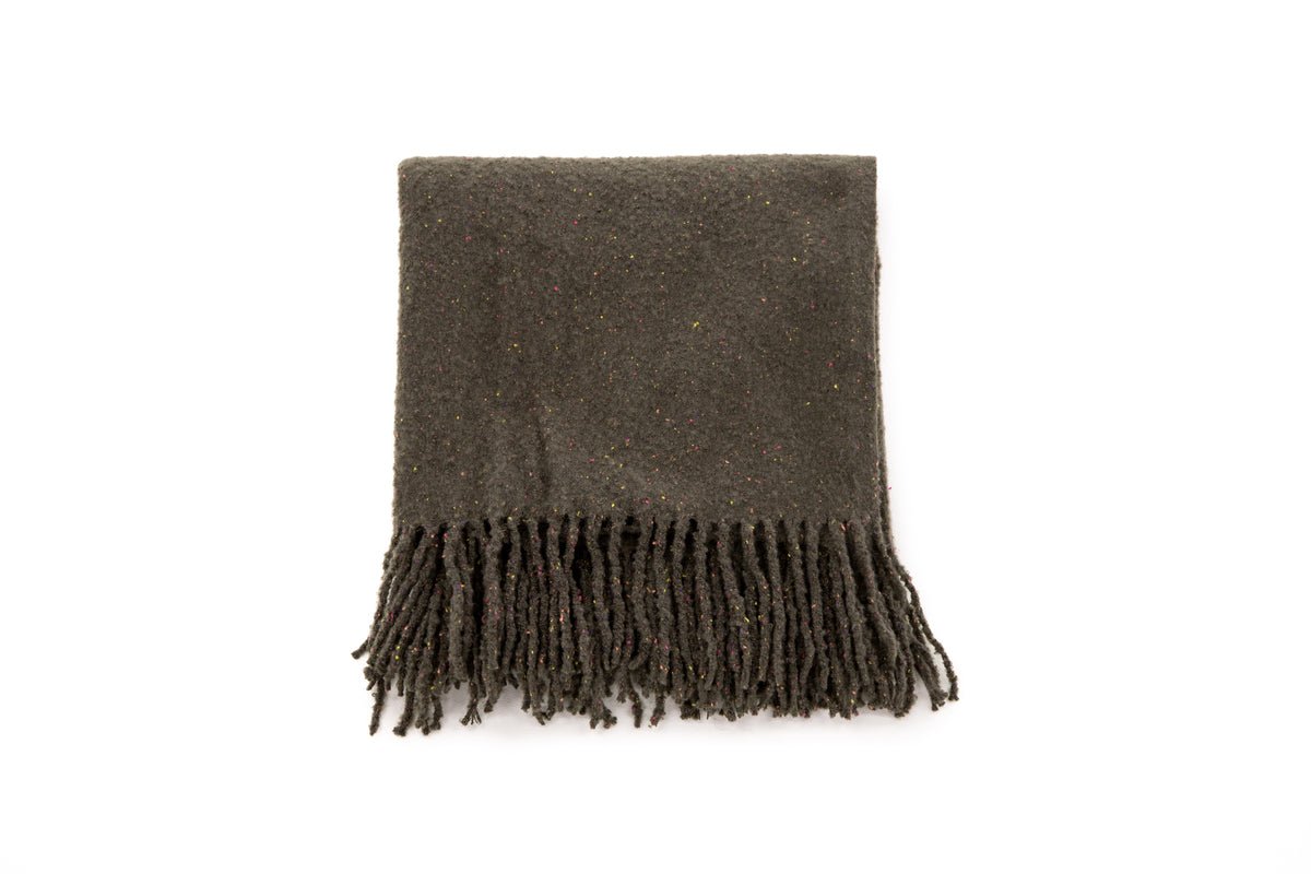 Tagesdecke Malin Anthrazit – 170×130 cm mit Fransen & Melierung