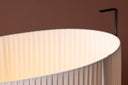 Stehlampe Solva – Hohe Stofflampe in Beige mit schwarzem Metallgestell (Höhe 80 cm)