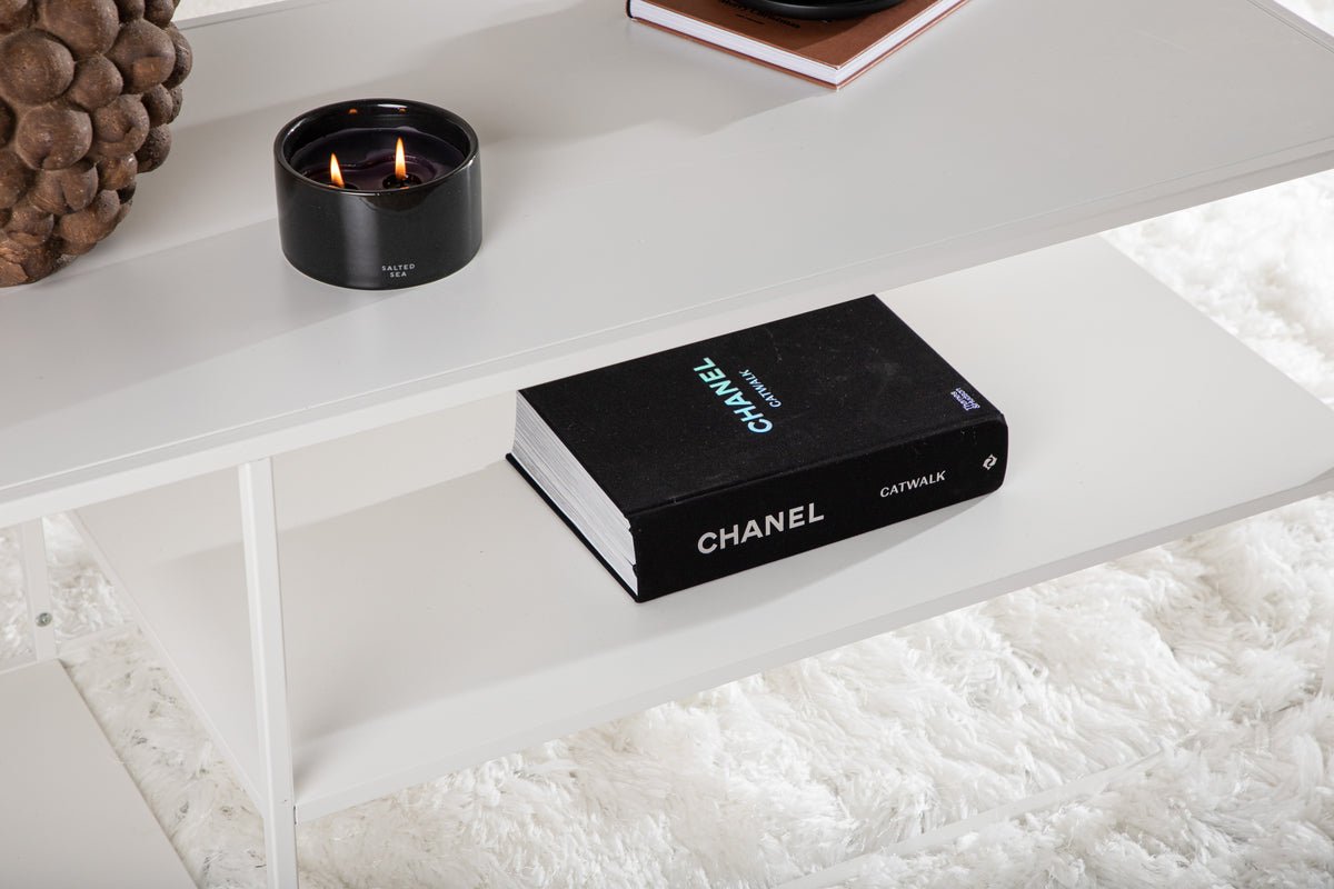 Couchtisch/Beistelltisch Nammos – in vier Farben mit drei Ablageflächen