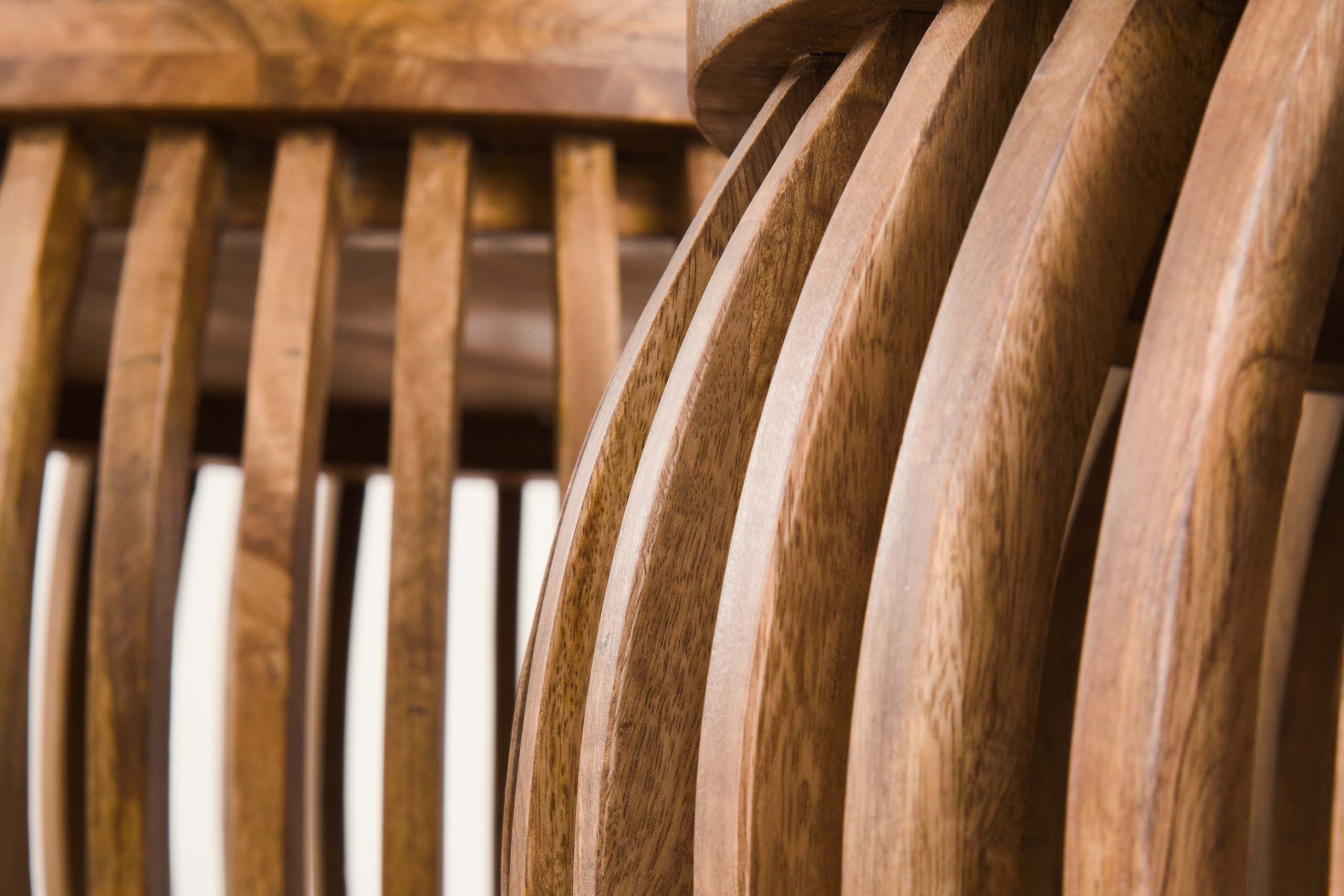 Couchtisch Khamar - 2er Set aus Mangoholz mit bauchigem Sockel