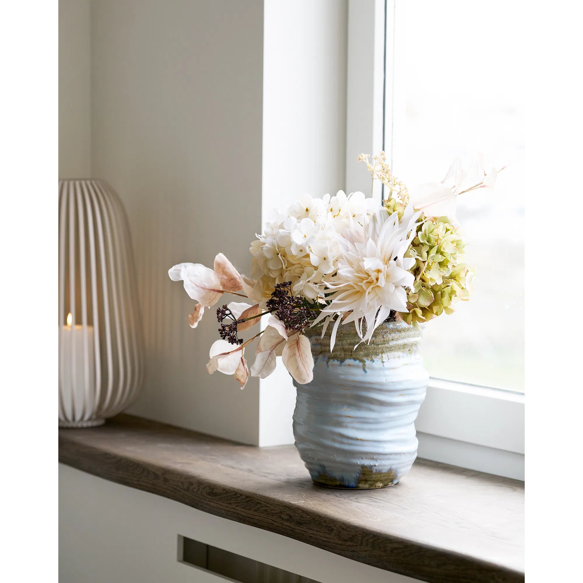 Vase Bravika - edle Keramikvase in hellblau