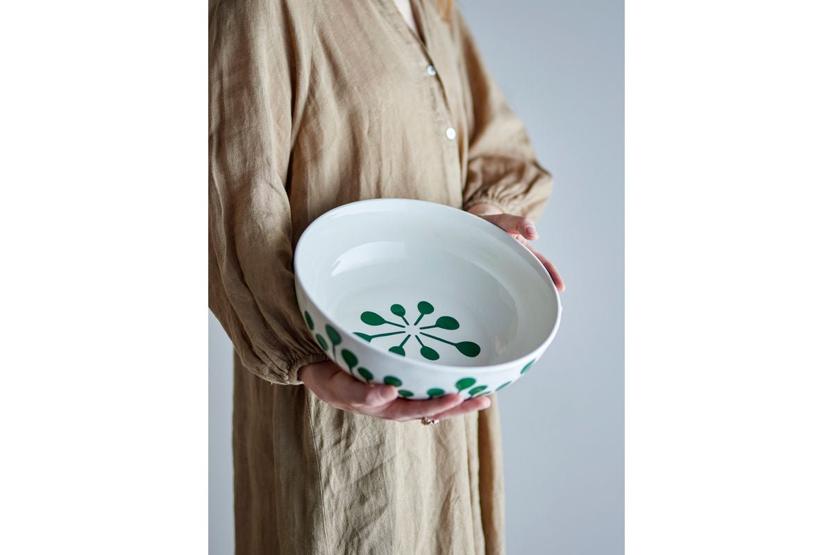 Schale Mireya – Handbemaltes Steingut mit floralem Punktmuster