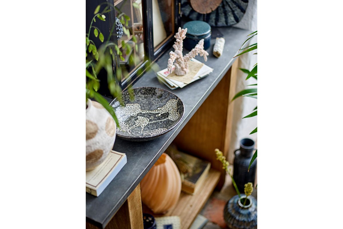 Schale Nessa – Reaktive Glasur in Grau mit handbemaltem Muster