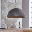 Pendelleuchte "Astryn – Großer, perforierter Lampenschirm aus Metall in Schwarz-Bronze