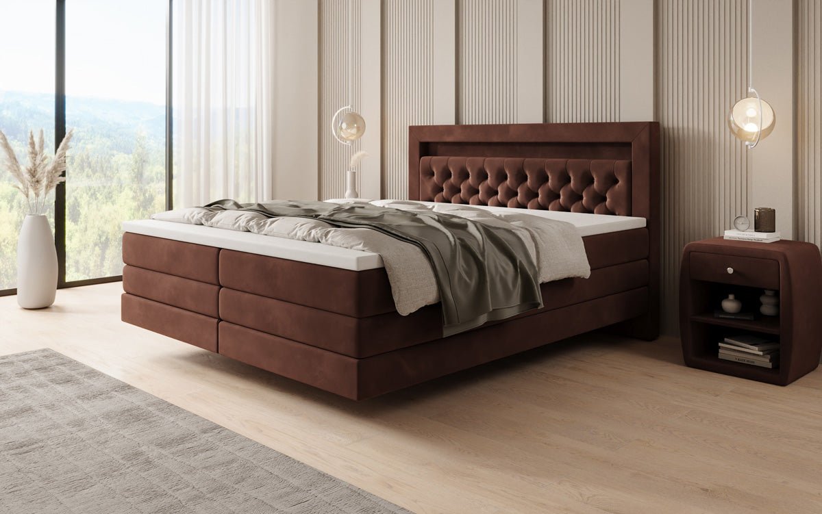 Boxspringbett Menzogna mit Schwebeoptik und LED in Samt