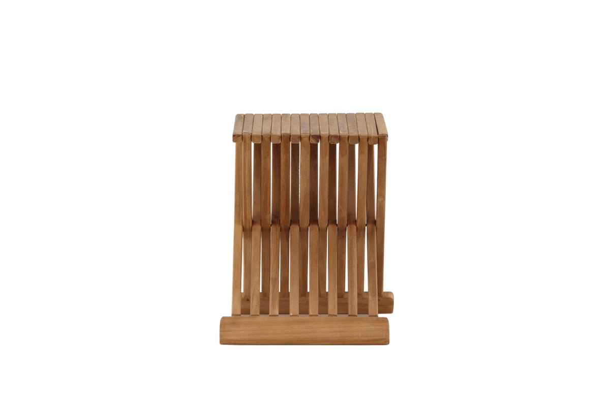 Gartentisch Zuki - ein klappbarer Beistelltisch aus Teakholz