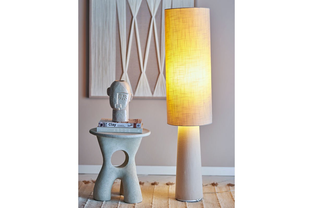 Stehlampe Madrid – Leinen in Natur
