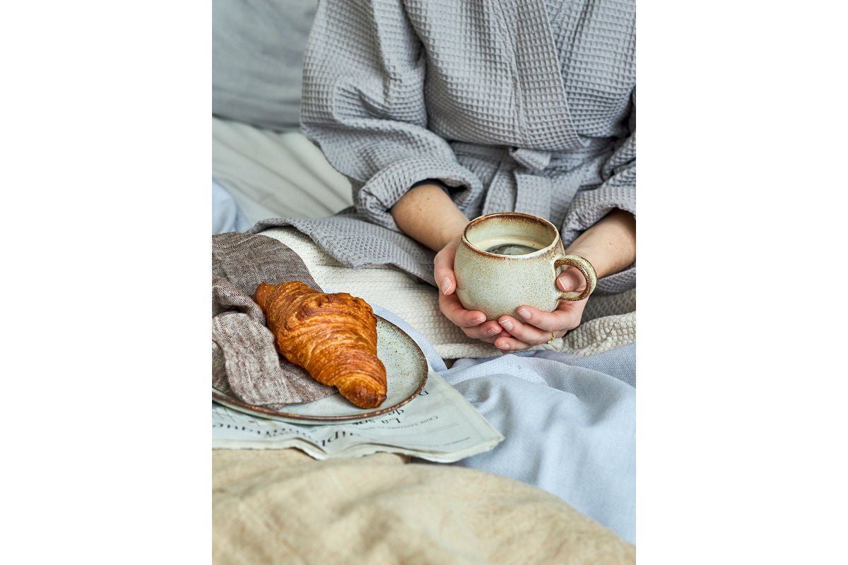 Geschirrset Tokio – Gesprenkelte Glasur mit dunklem Rand (12-teilig)