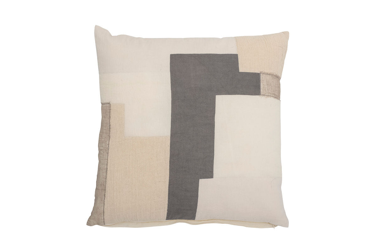 Zierkissen Berge – Patchwork-Design in Naturton