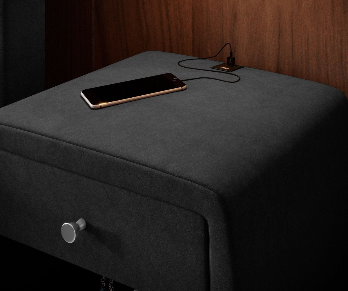 Designer Nachttisch Lilly mit USB Anschluss (Samt) - Luxusbetten24